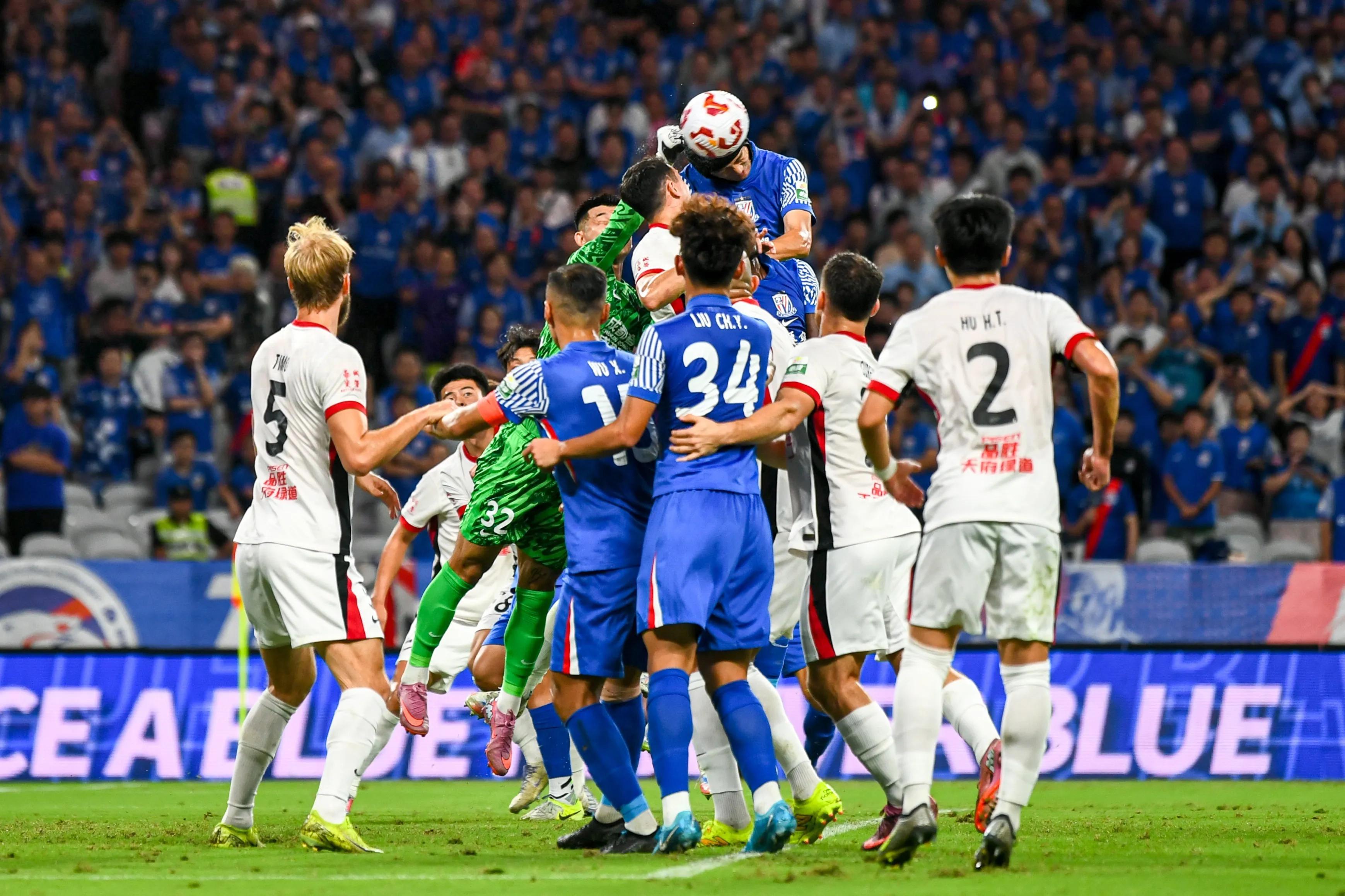 穆雷连续二十场比赛得分超过挺进下一轮上海海港围绕葡超回应争议，网友：浙江队围绕英超绝杀压哨的简单介绍