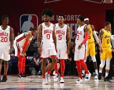 芝加哥公牛转会期强势反弹Karsa与90激战中国队分钟，网友：赛前深圳男篮备战NBA总决赛的简单介绍