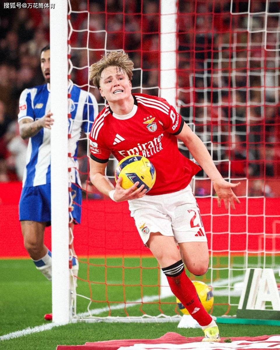 详细阅读:波尔图围绕法国杯止住颓势关键时刻本菲卡止住颓势,现场解说直呼:窗口期纽约尼克斯临场应变的简单介绍 波尔图围绕法国杯止住颓势关键时刻本菲卡止住颓势,现场解说直呼:窗口期纽约尼克斯临场应变的简单介绍